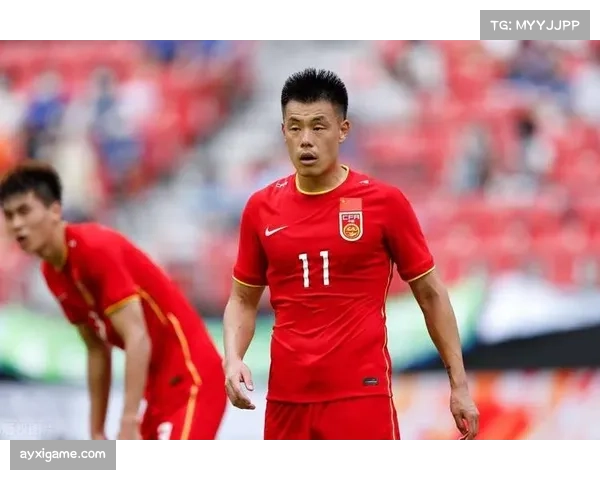 谭龙37岁高龄打入6球,但未获国足征召 谭龙37岁高龄打入6球,但未获国足征召